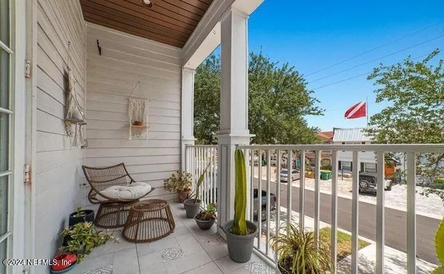 $4,000 | 400 14th Avenue North, Unit D, Jacksonville Beach, FL 32250