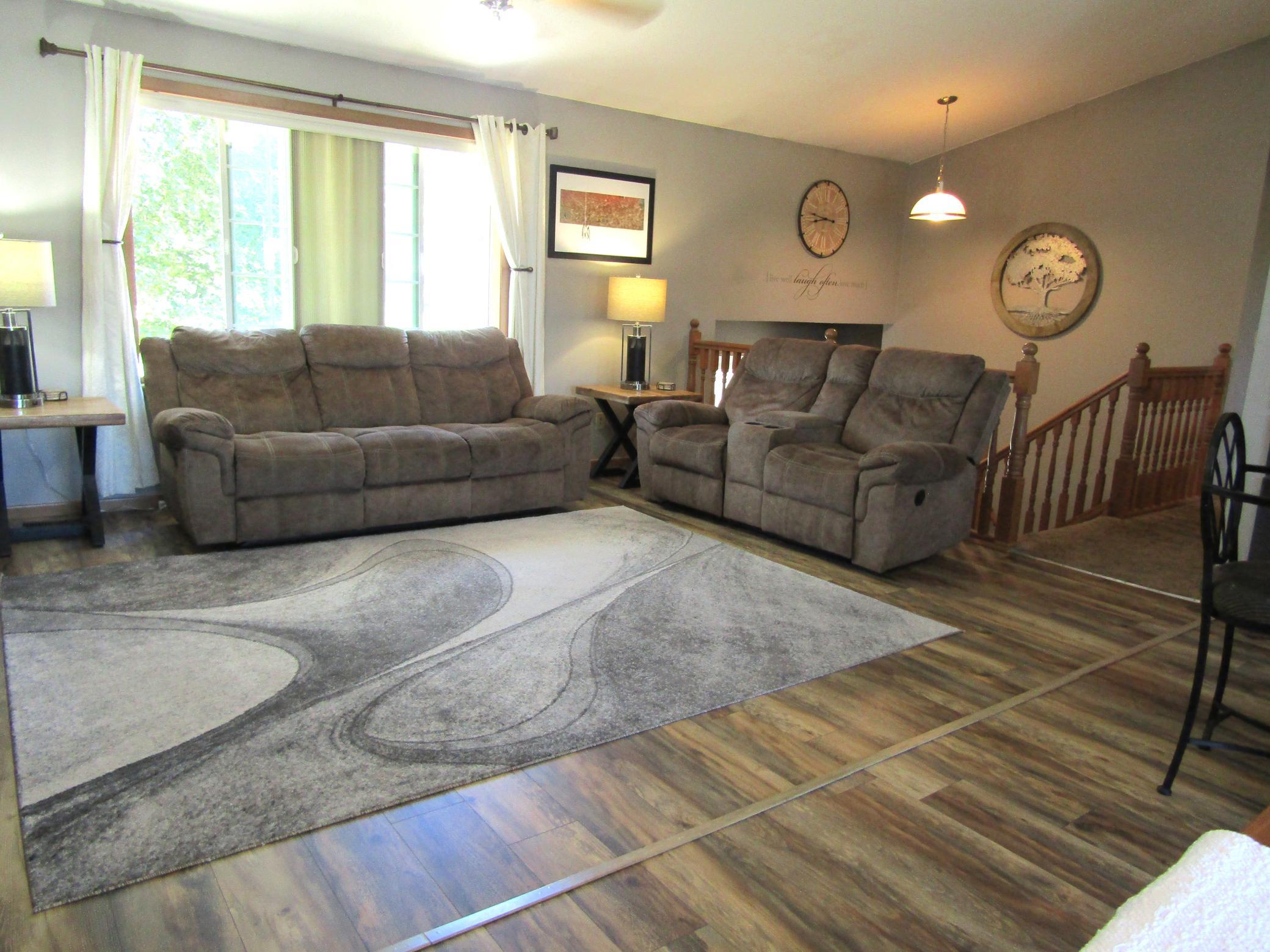 217 London Road Marshall, MN 56258 - Photo 4 of 41