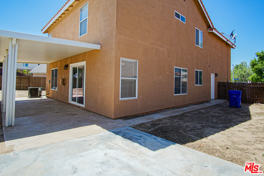 14721 Carter Road Victorville, CA 92394 - Photo 36 of 37 a view of a house basement