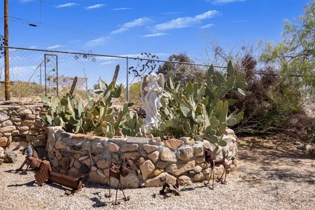 $245,450 | 61961 Aster Place, Joshua Tree, CA 92252