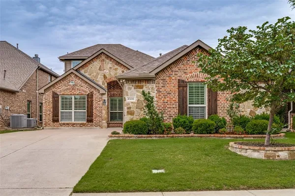 $543,900 | 10408 Old Eagle River Lane, McKinney, TX 75072