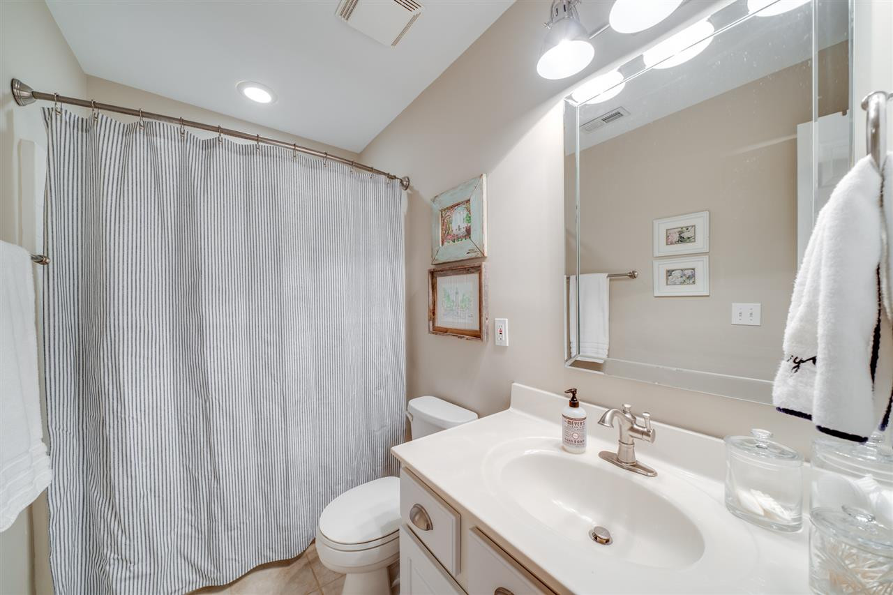 129 Fenner Lane Raleigh, NC 27603 - Photo 11 of 13 Bathroom