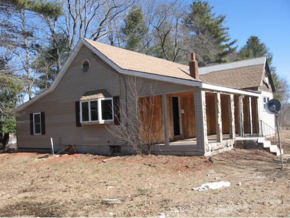 210 Warwick Road Winchester, NH 03470 - Photo 1 of 1