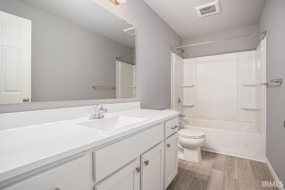 1349 Mitchell Drive Rochester, IN 46975 - Photo 15 of 26