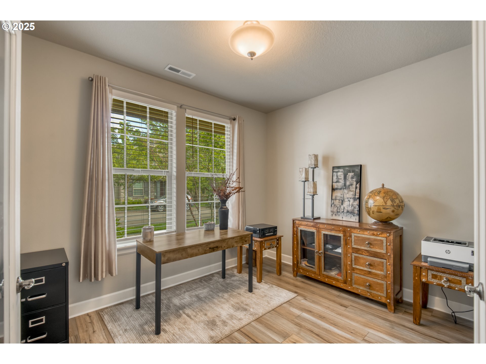 10380 Madrid Loop Wilsonville, OR 97070 - Photo 6 of 45 Dining Room