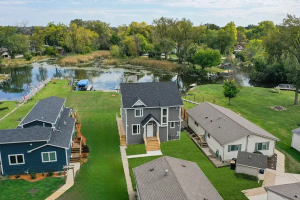 $949,000 | 36825 North Lake Street, Ingleside, IL 60041