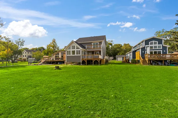 $949,000 | 36825 North Lake Street, Ingleside, IL 60041