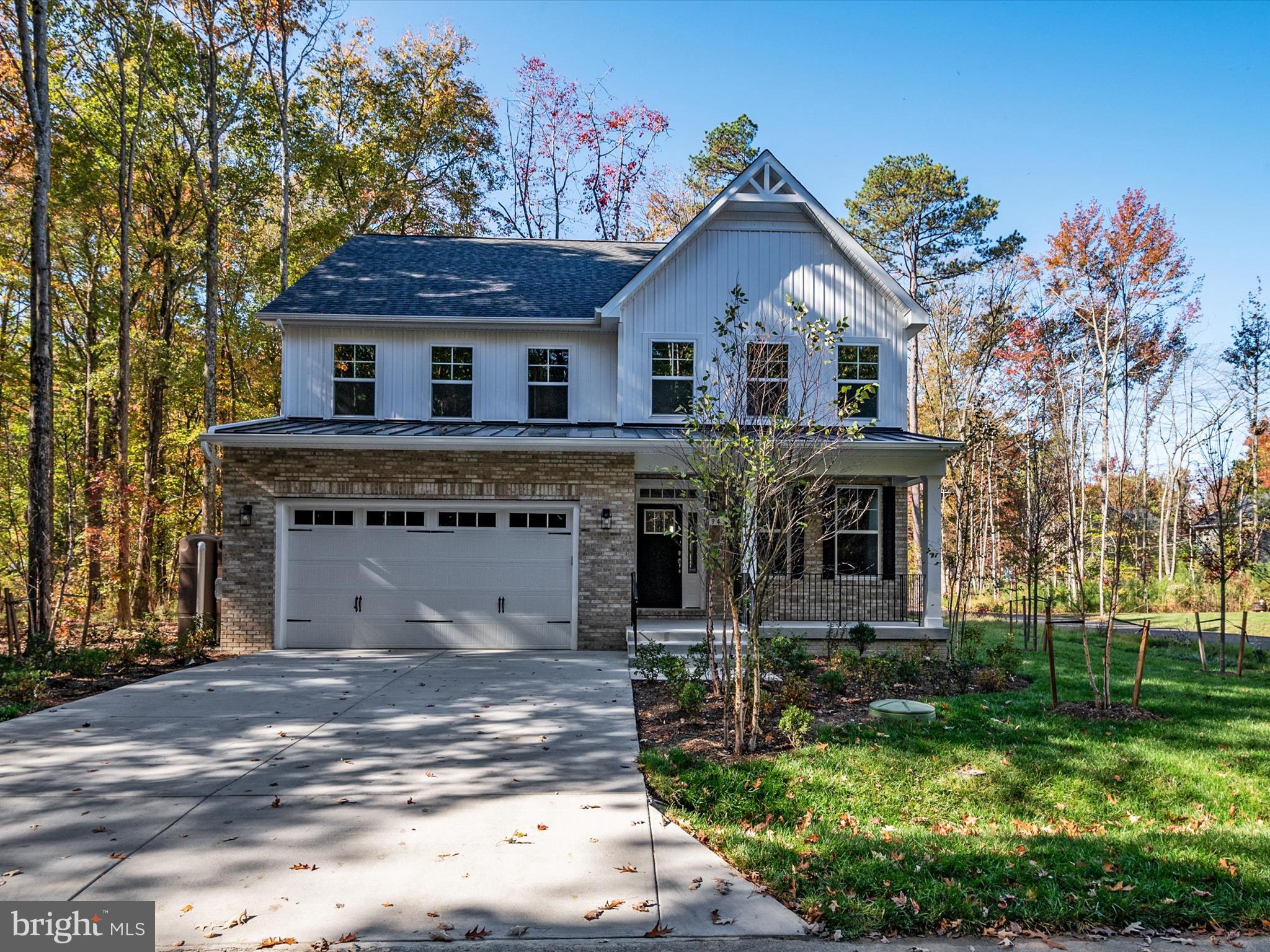 945 Marzoff Road Deale, MD 20751 - Photo 3 of 43 Two car garage
