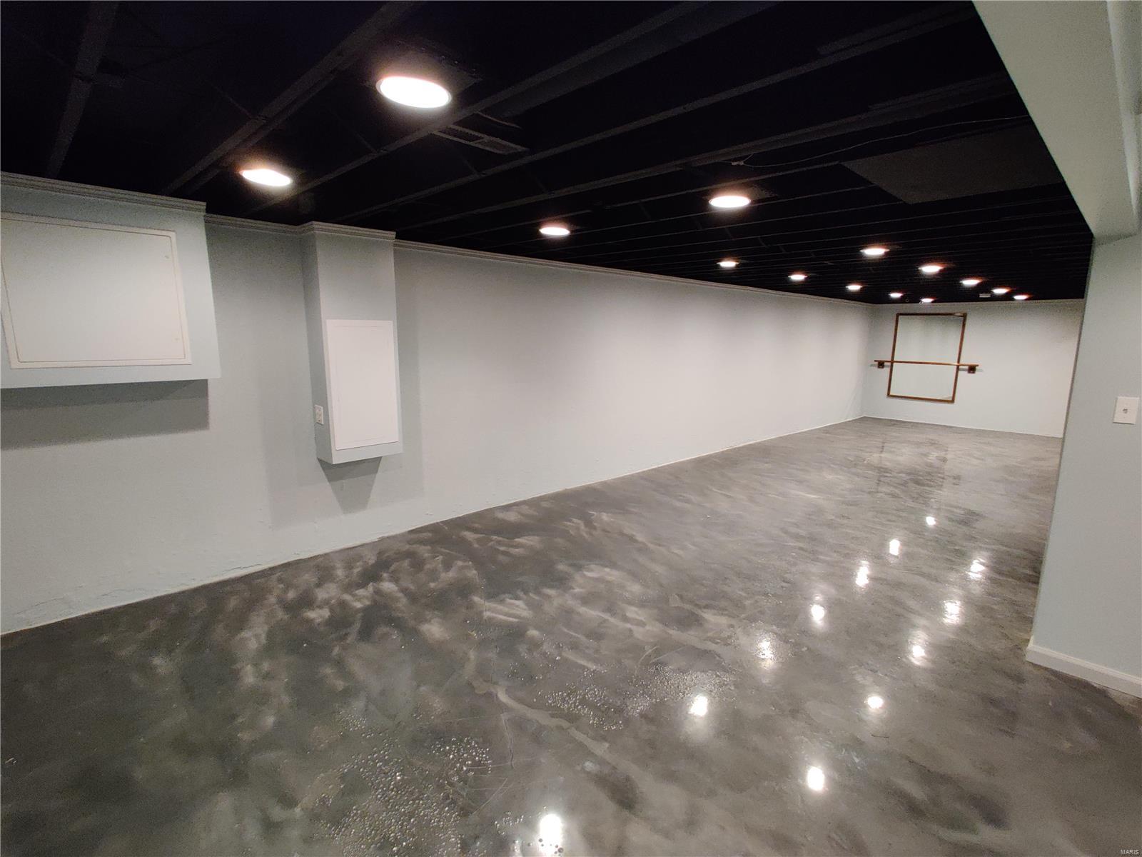 859 Reavis Barracks Road St. Louis, MO 63125 - Photo 19 of 21 Gallery Image 19