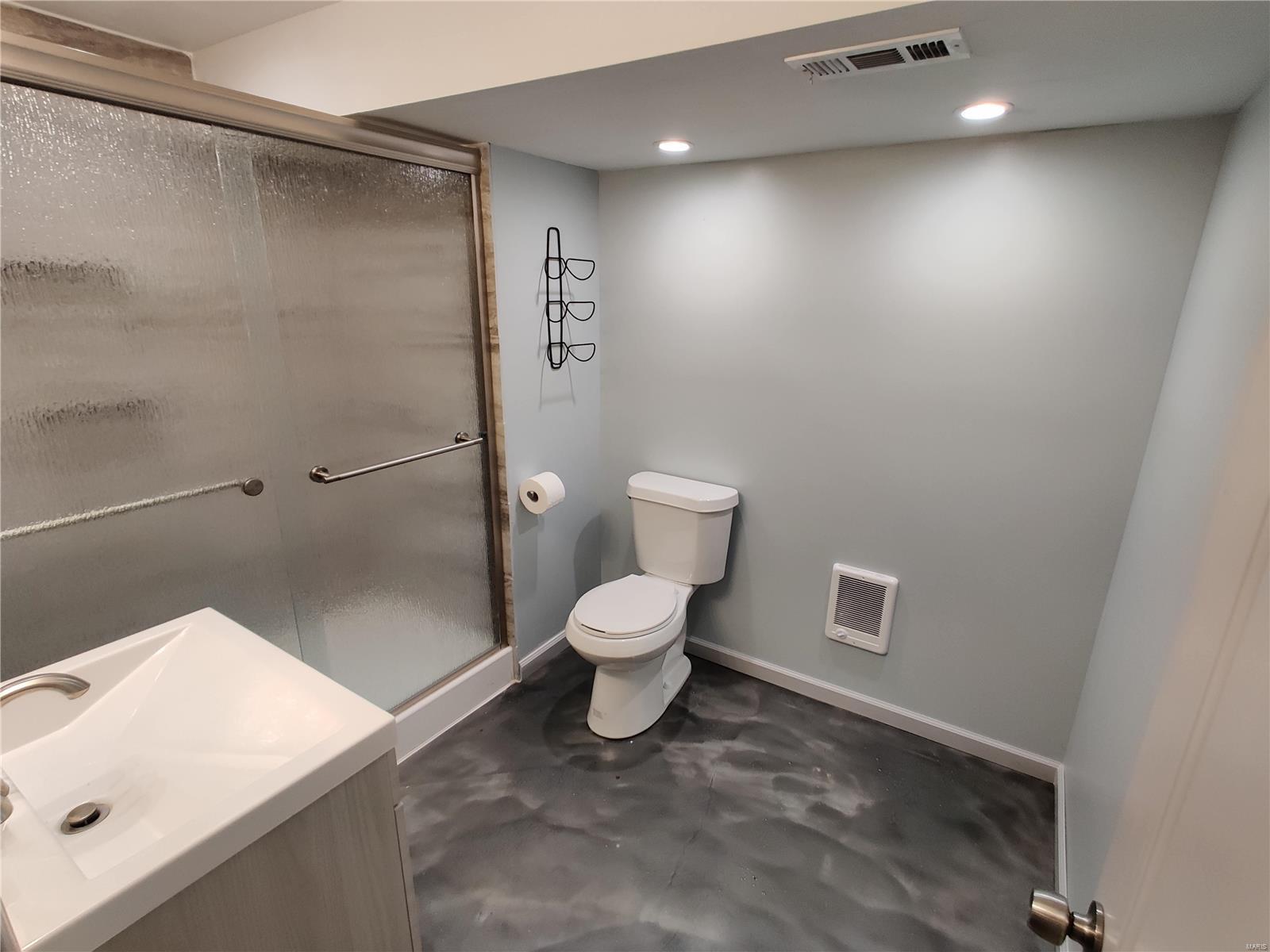 859 Reavis Barracks Road St. Louis, MO 63125 - Photo 20 of 21 Gallery Image 20