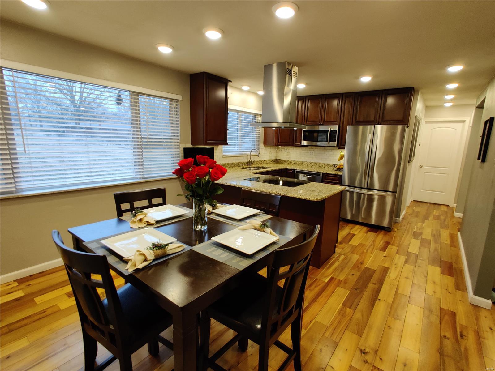 859 Reavis Barracks Road St. Louis, MO 63125 - Photo 5 of 21 Gallery Image 5