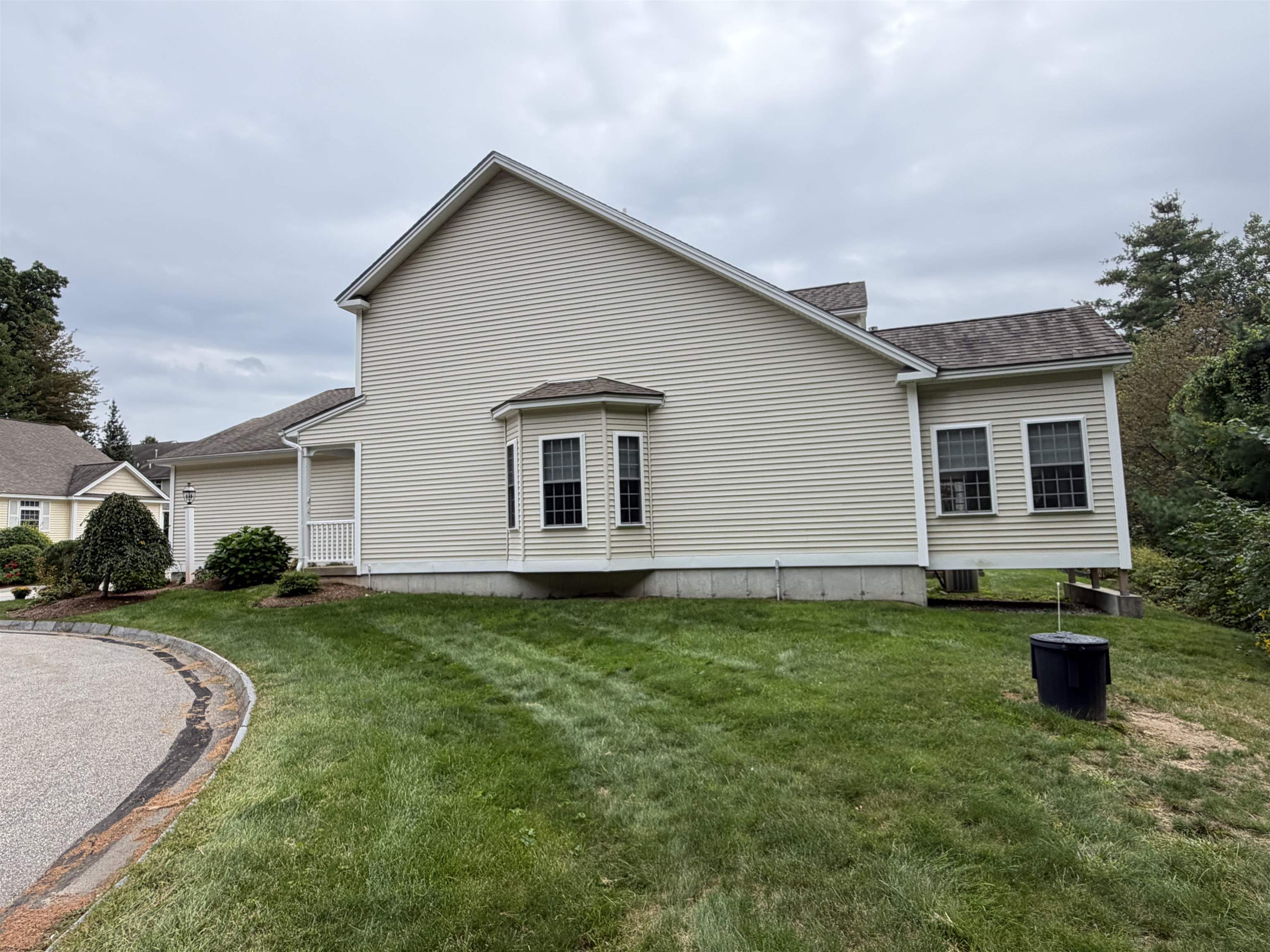 34 Mammoth Road, Unit 25 Hooksett, NH 03106 - Photo 7 of 59 Gallery Image 7