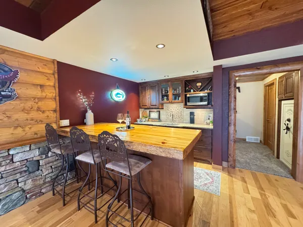 $589,000 | 4398 North Shore Drive, Rhinelander, WI 54501