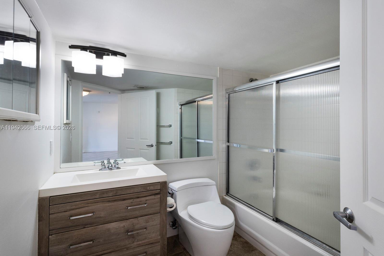 2351 Douglas Road, Unit 701 Miami, FL 33145 - Photo 4 of 21