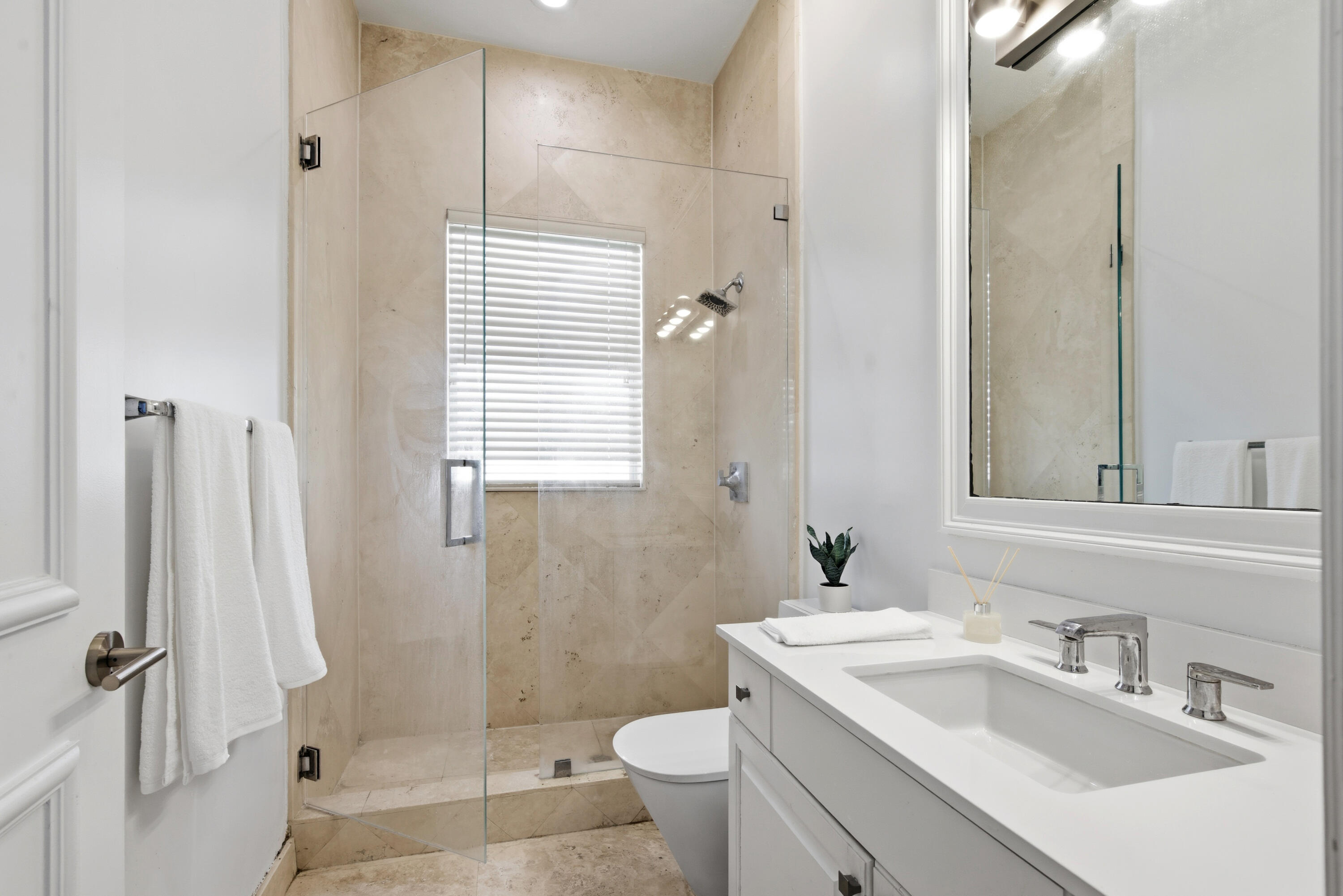 3857 Regency Circle North Boca Raton, FL 33496 - Photo 29 of 82 DSC_9401