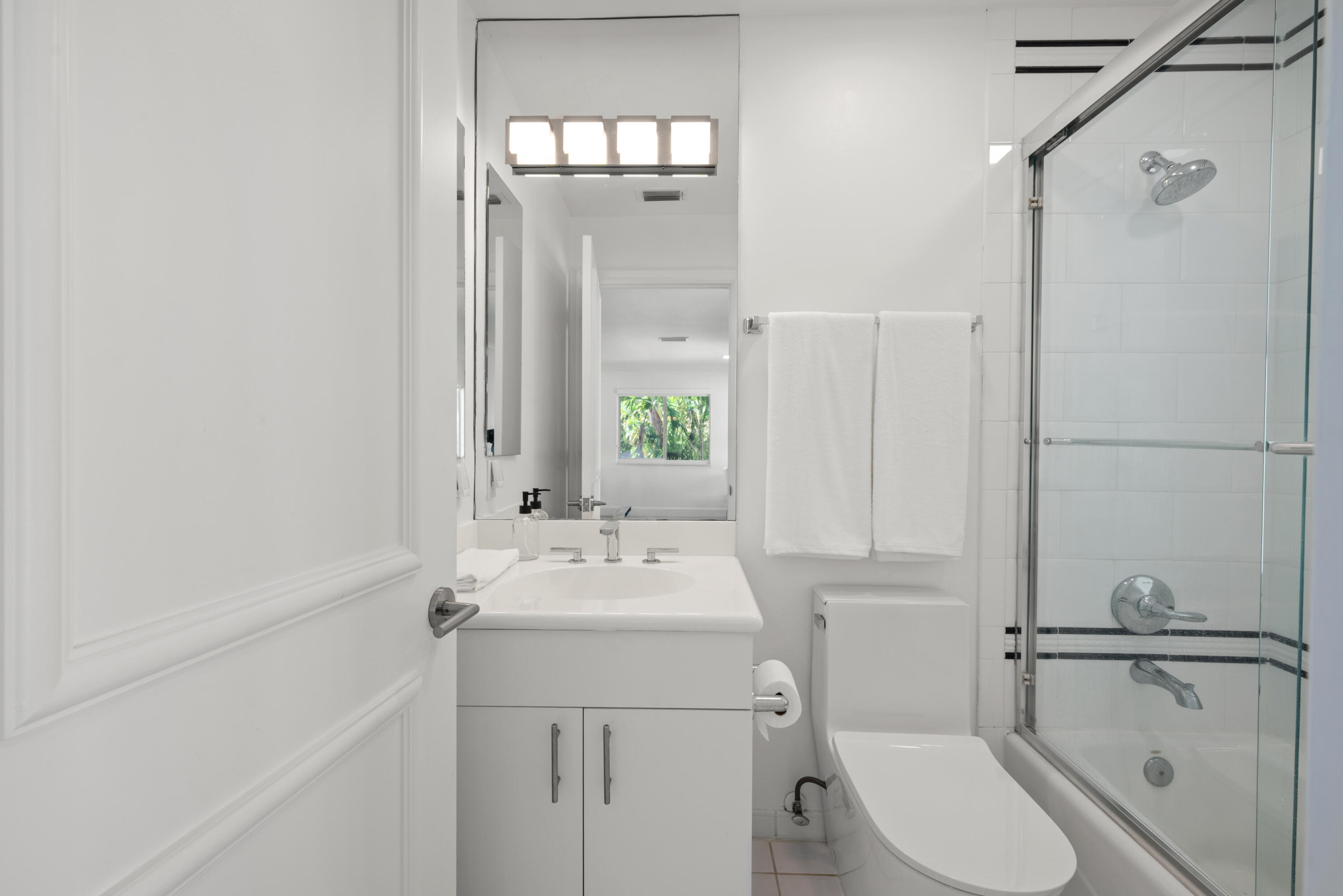 3857 Regency Circle North Boca Raton, FL 33496 - Photo 42 of 82 DSC_9523