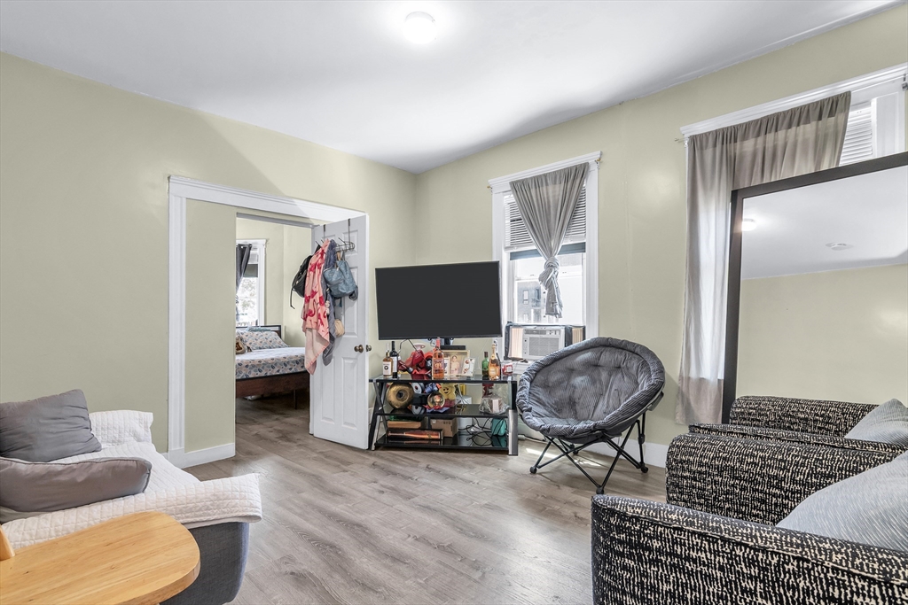 180 Chestnut Street Chelsea, MA 02150 - Photo 28 of 36