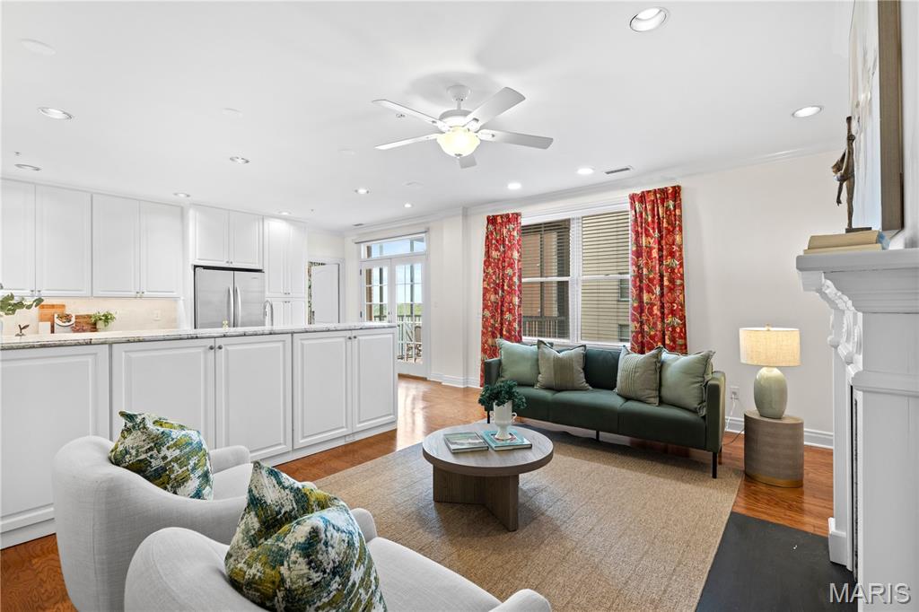 750 South Hanley Road, Unit 56 St. Louis, MO 63105 - Photo 28 of 52