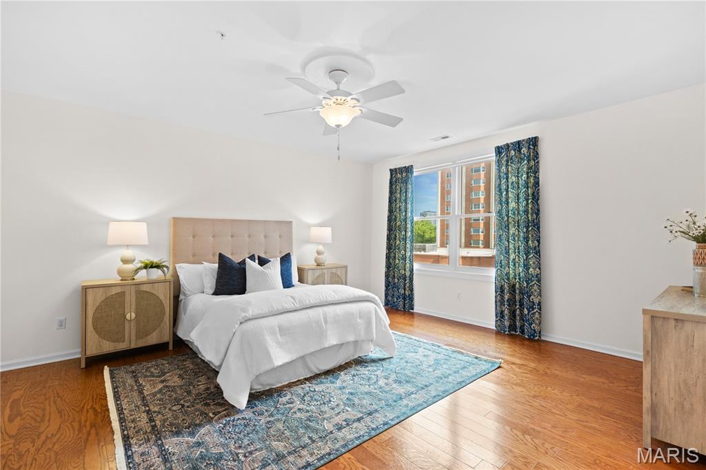 750 South Hanley Road, Unit 56 St. Louis, MO 63105 - Photo 35 of 52