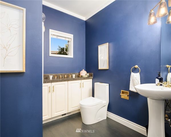 $1,800,000 | 6562 Beach Drive Southwest, Seattle, WA 98136