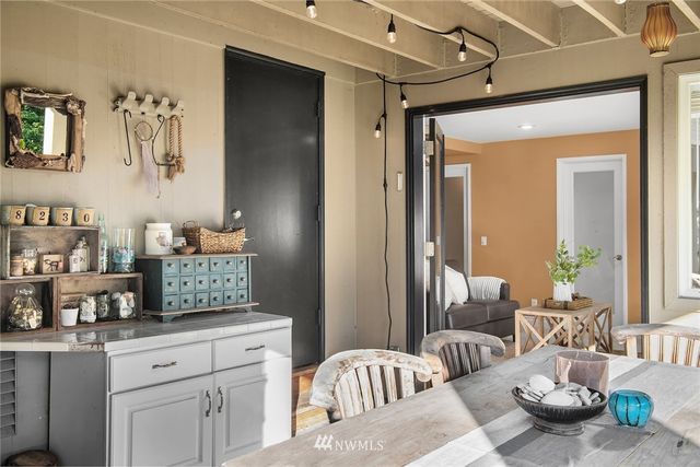 $1,800,000 | 6562 Beach Drive Southwest, Seattle, WA 98136