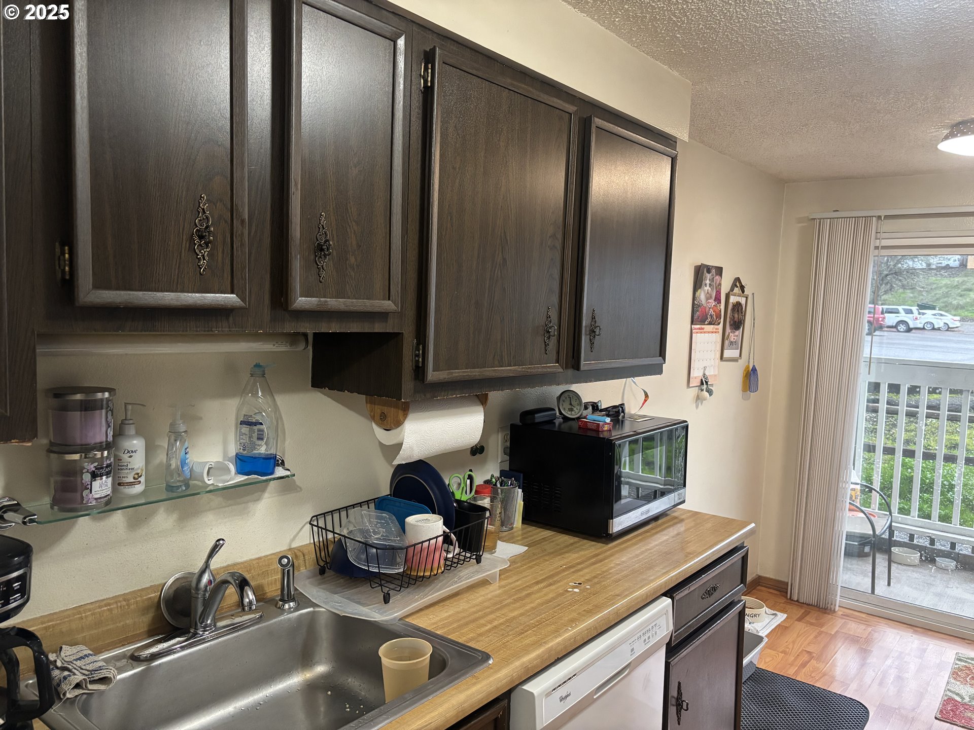 885 Northeast Sunset Street Roseburg, OR 97470 - Photo 5 of 15