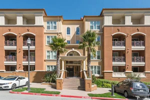 $3,900 | 2210 Gellert Boulevard, Unit 5202, South San Francisco, CA 94080