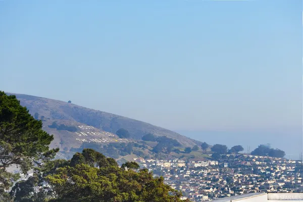 $3,900 | 2210 Gellert Boulevard, Unit 5202, South San Francisco, CA 94080