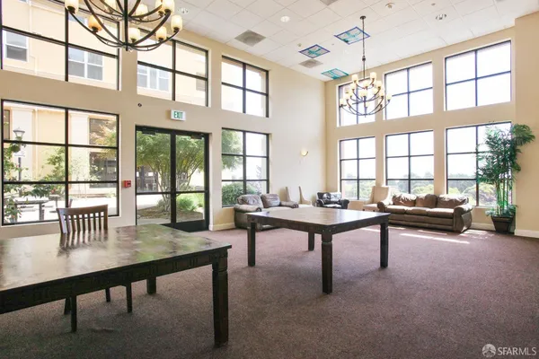 $3,900 | 2210 Gellert Boulevard, Unit 5202, South San Francisco, CA 94080