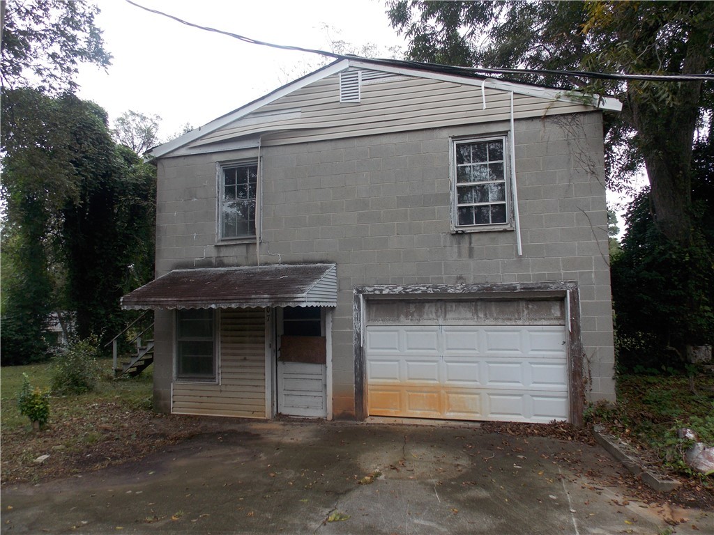 407 Butler Street, Unit A&B Anderson, SC 29624 - Photo 4 of 10 Gallery Image 4