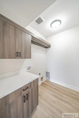 $2,350 | 2078 47th Street, Ammon, ID 83401