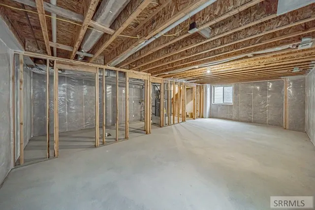 $2,350 | 2078 47th Street, Ammon, ID 83401