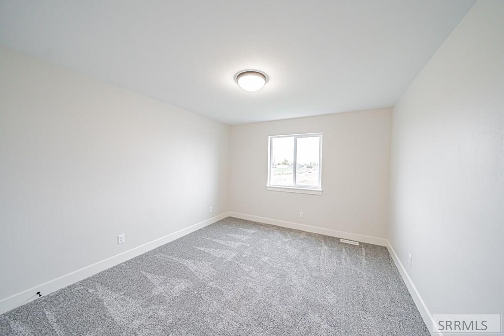 2078 47th Street Ammon, ID 83401 - Photo 20 of 28