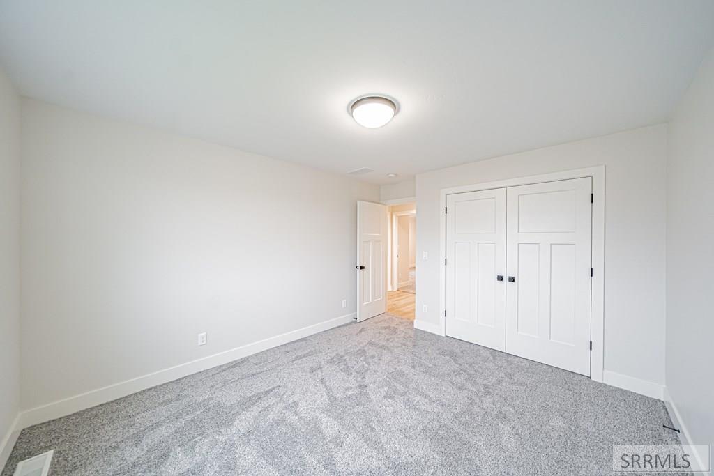 2078 47th Street Ammon, ID 83401 - Photo 21 of 28