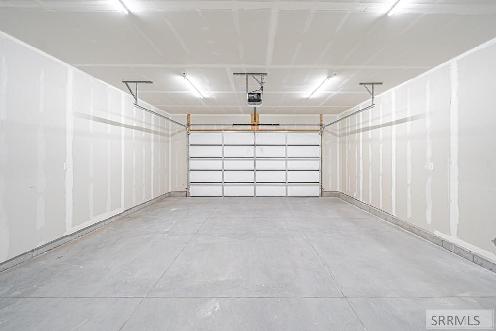 2078 47th Street Ammon, ID 83401 - Photo 27 of 28