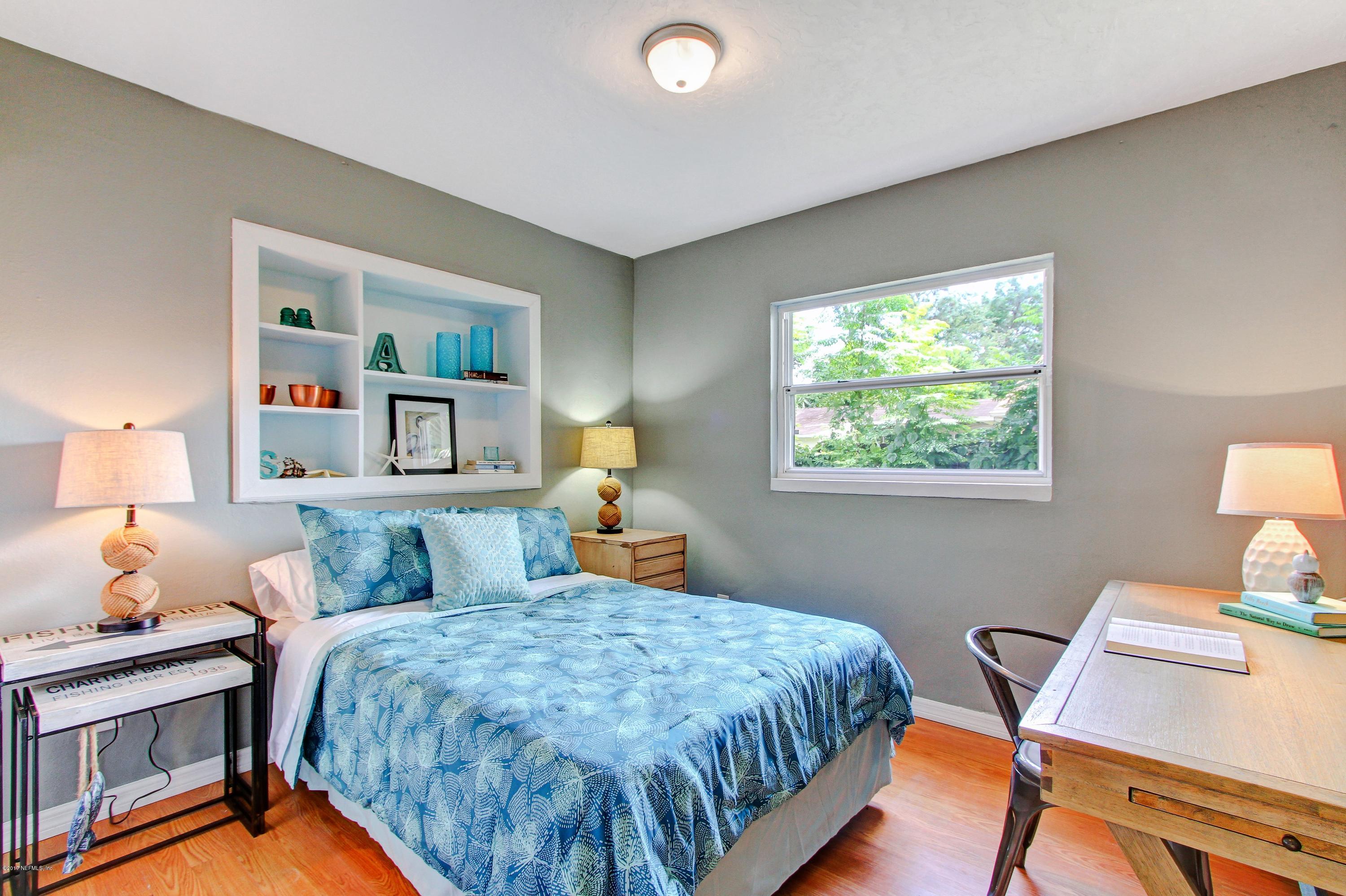 1735 Griflet Road Jacksonville, FL 32211 - Photo 28 of 34 Rave Home Staging Jacksonville (13)
