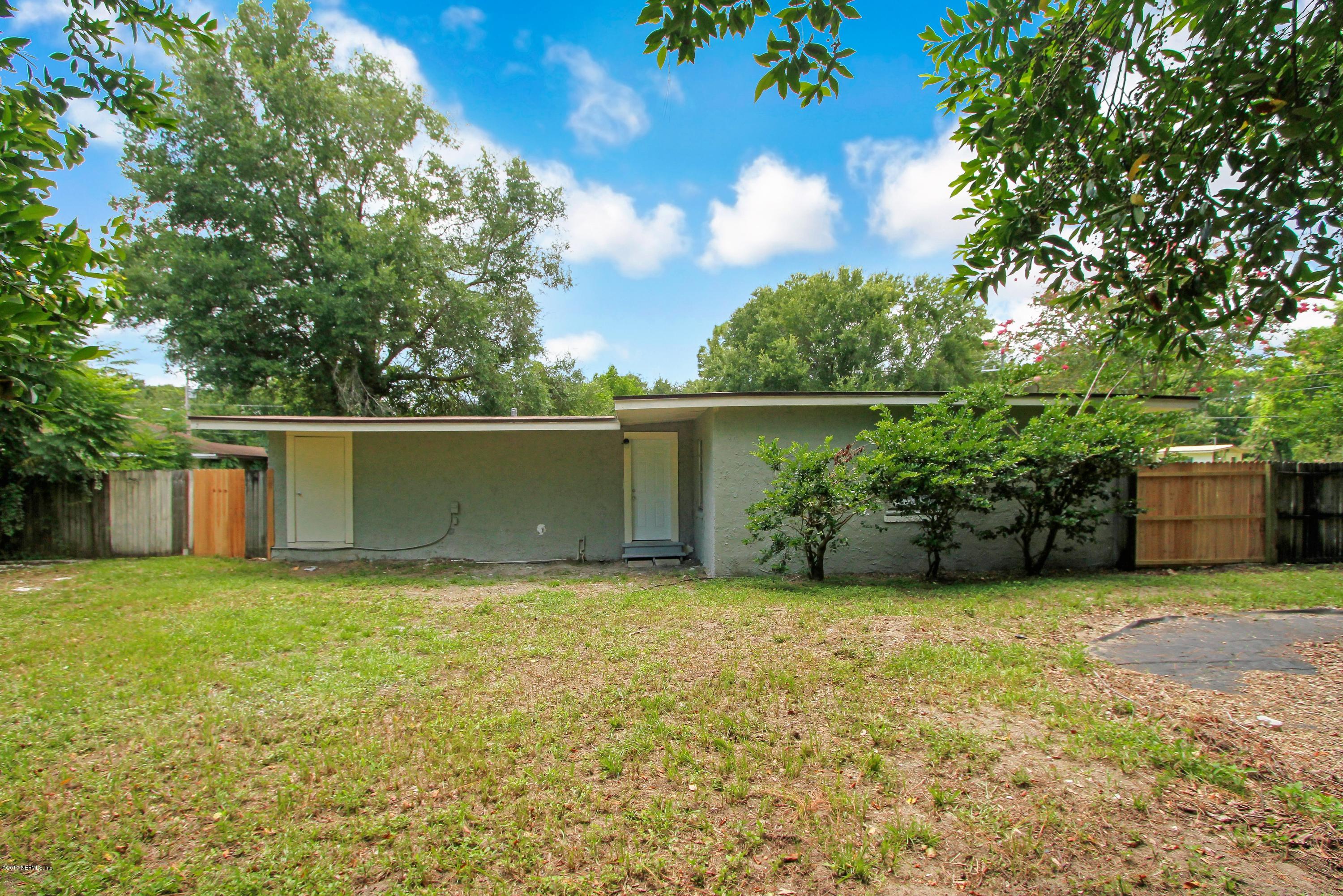 1735 Griflet Road Jacksonville, FL 32211 - Photo 33 of 34 Rave Home Staging Jacksonville (29)