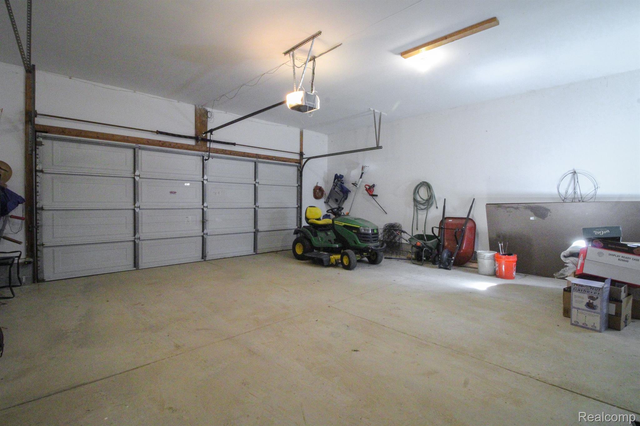 1871 Smith Road Lapeer, MI 48446 - Photo 31 of 40 Gallery Image 31
