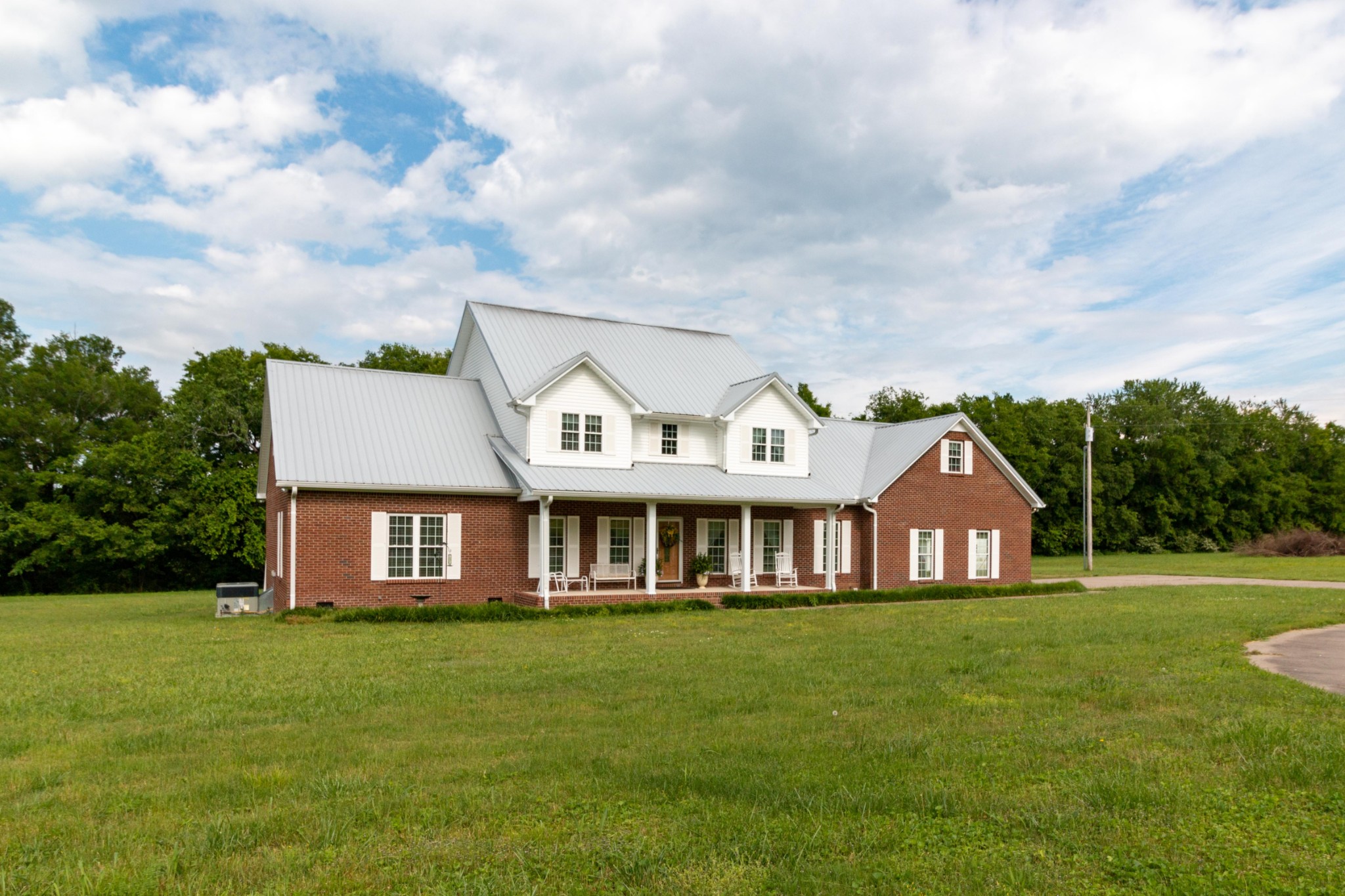 2300 Claude Fox Road Cornersville, TN 37047 - Photo 2 of 43 Gallery Image 2