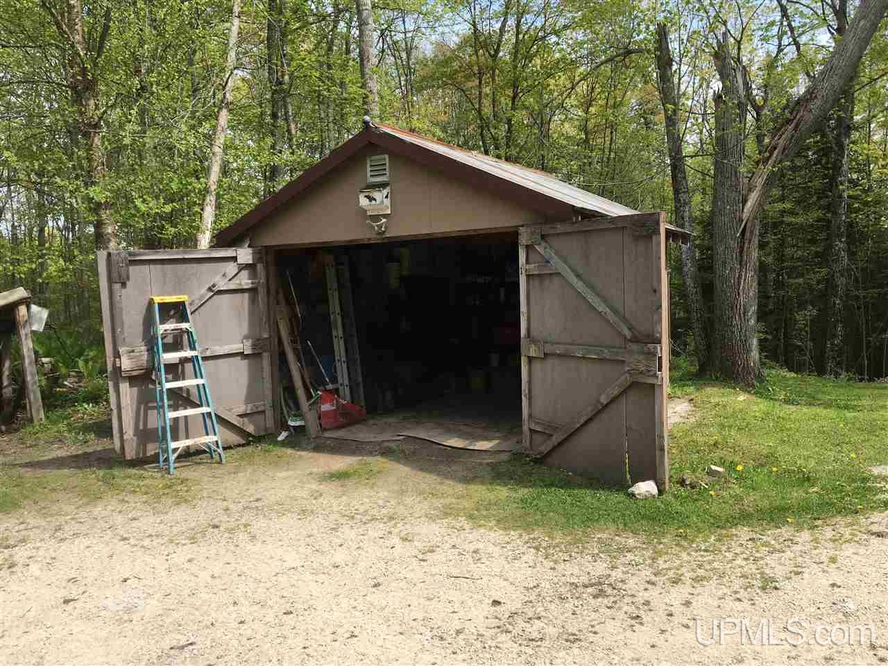W13746 Hahn Road Engadine, MI 49827 - Photo 18 of 48 Gallery Image 18
