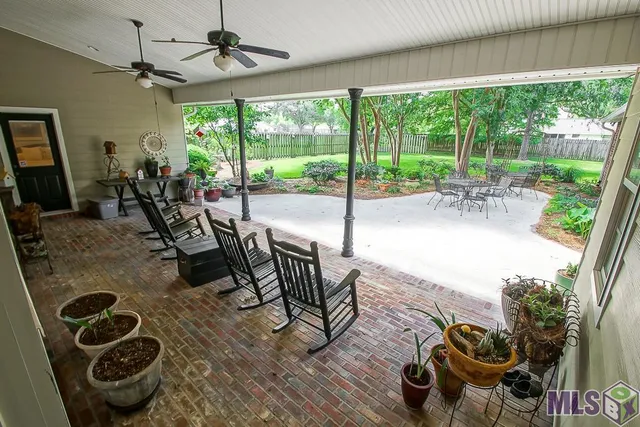 $375,000 | 331 Pecan Avenue, New Roads, LA 70760