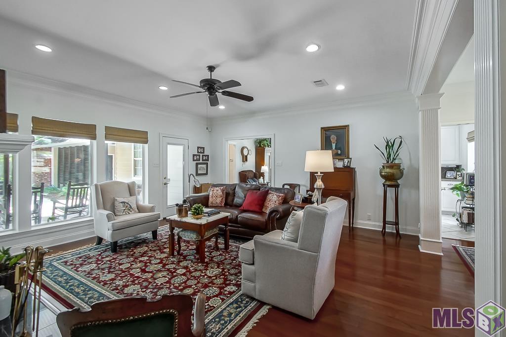 331 Pecan Avenue New Roads, LA 70760 - Photo 5 of 26 Living Room View 3