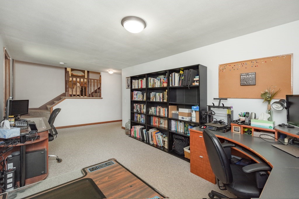 400 Long Hill Road Bolton, MA 01740 - Photo 13 of 29