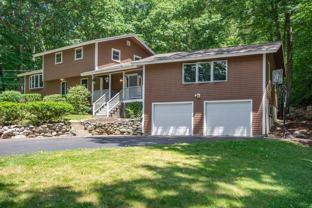 400 Long Hill Road Bolton, MA 01740 - Photo 2 of 29