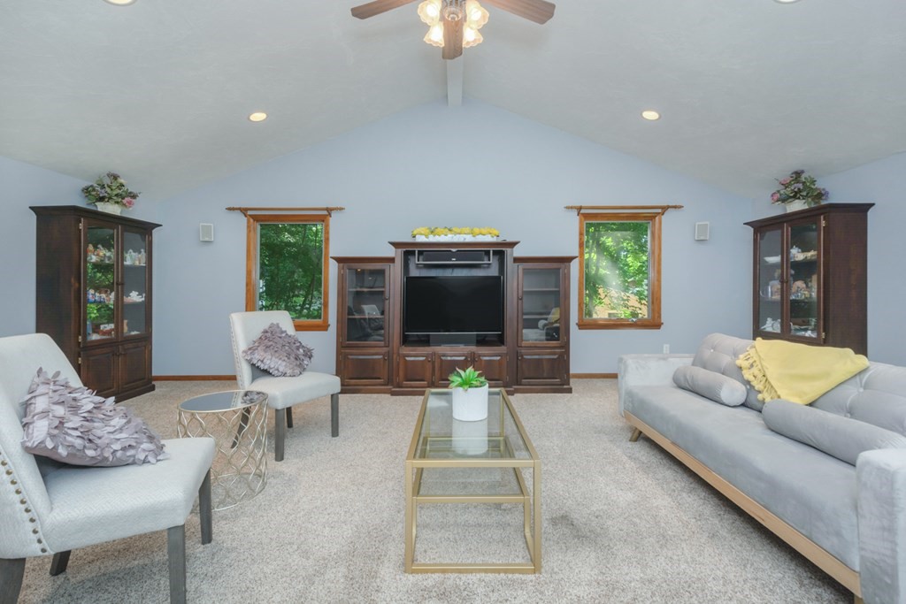 400 Long Hill Road Bolton, MA 01740 - Photo 7 of 29