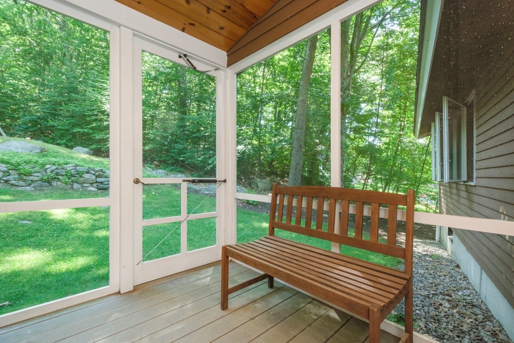 400 Long Hill Road Bolton, MA 01740 - Photo 8 of 29