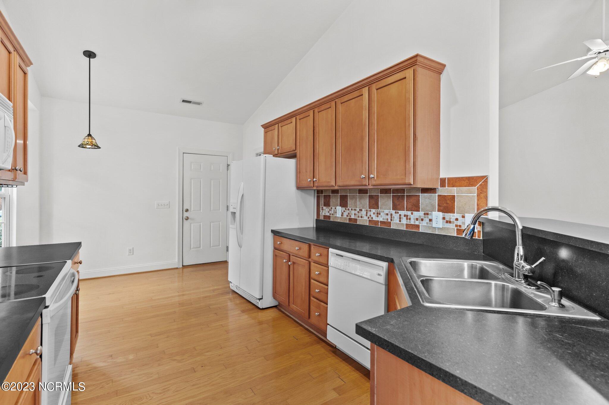 4113 Rounding Bend Lane Wilmington, NC 28412 - Photo 27 of 46 27