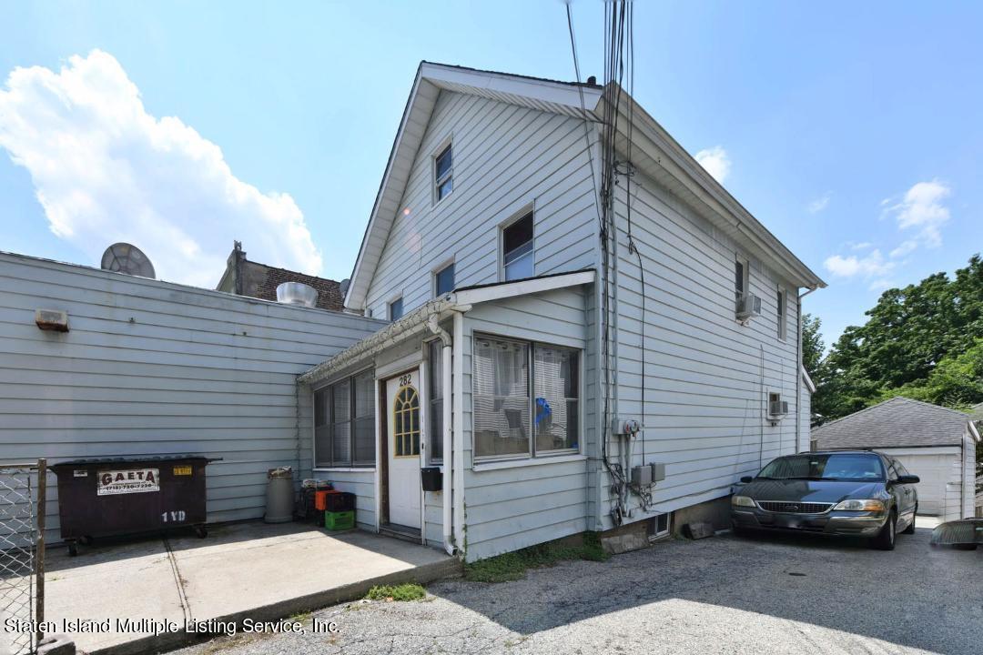 282 Manor Road Staten Island, NY 10314 - Photo 3 of 18 r