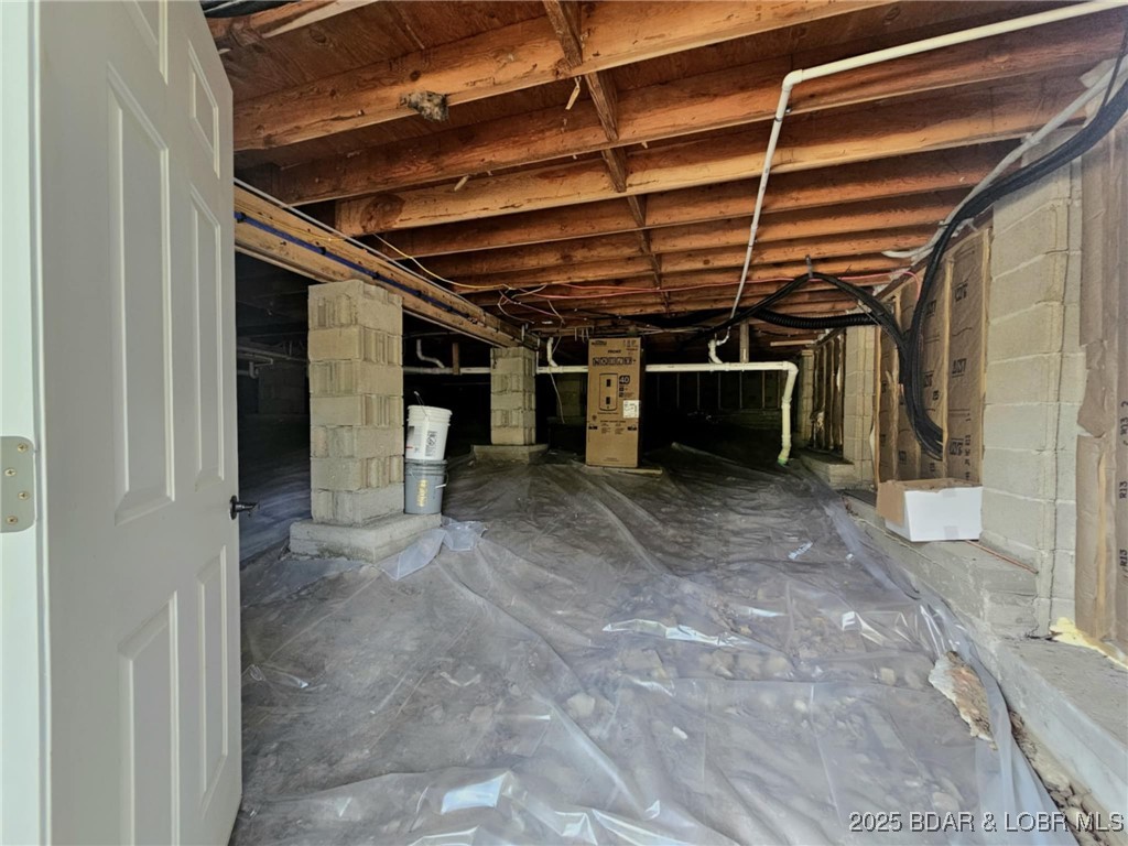 4861 University Lane Osage Beach, MO 65065 - Photo 20 of 31 Crawl Space
