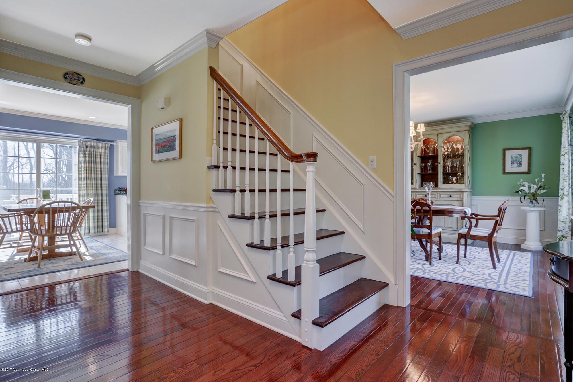 ENTRY FOYER